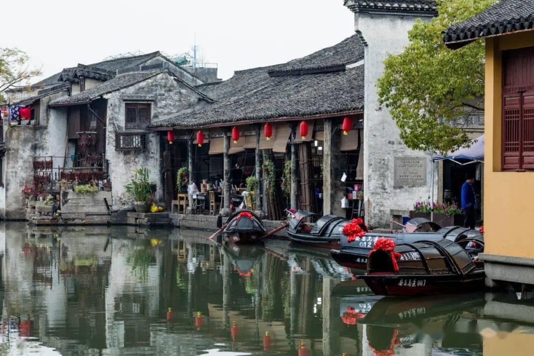 老旧废弃楼房逃脱7